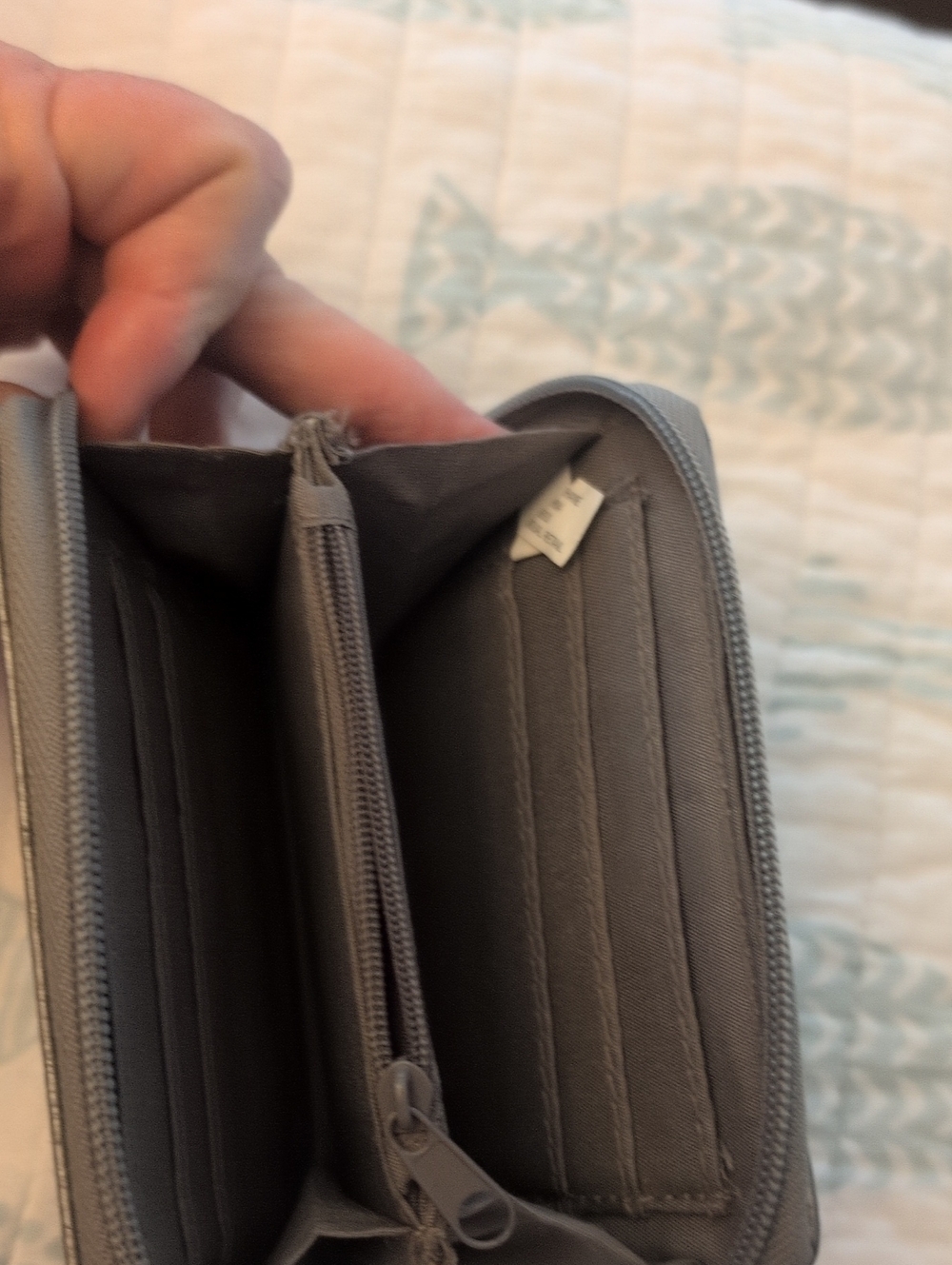 Wallet & Coin/Card Purses - Picture 7 of 7